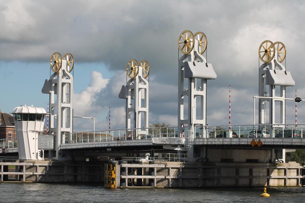 Hotel Van Dijk Kampen Kültér fotó